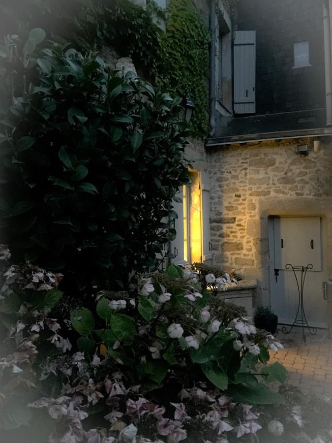 Le Logis Des Soeurs Grises Bed & Breakfast Guérande Dış mekan fotoğraf